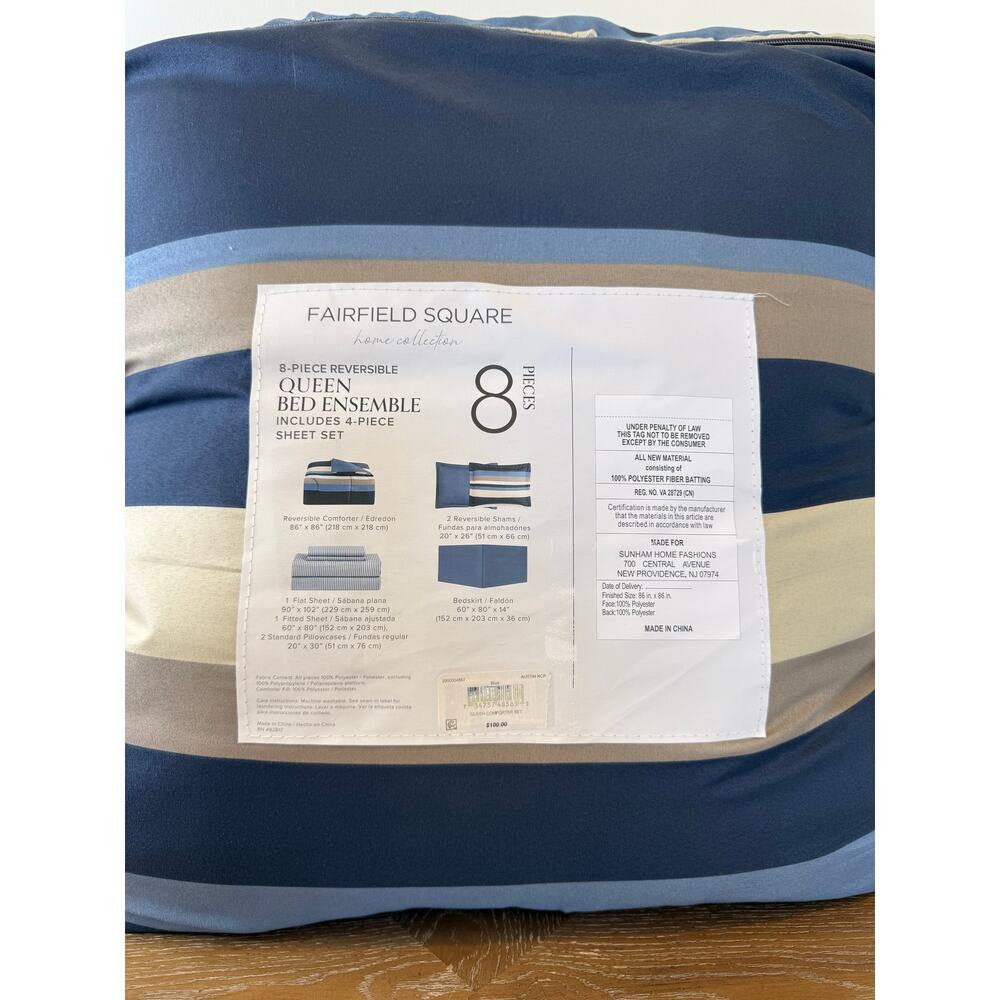 Fairfield Square Queen 8pc Reversible Bed in a Bag Comforter Sheet Set Navy Blue - Picture 3 of 3